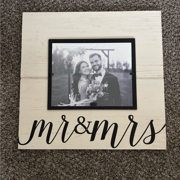 Other - Mr & Mrs Photo Sign
